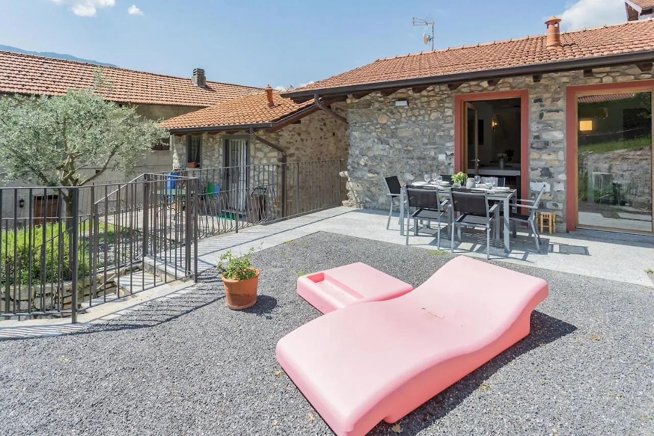 Villetta Abbazia Acqua Dolce -With Stunning Terrace By Rent All Como Lenno