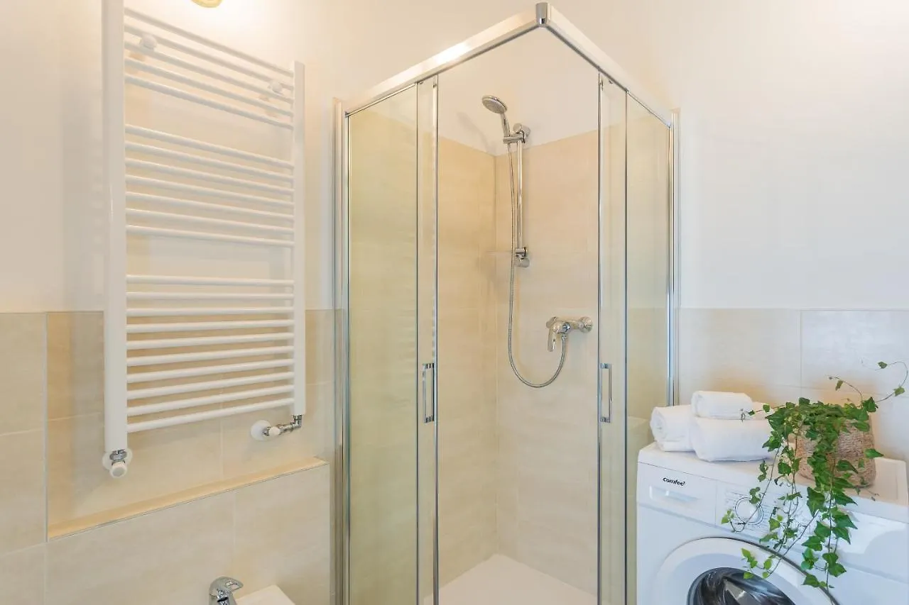 Villetta Abbazia Acqua Dolce -With Stunning Terrace By Rent All Como Lenno Italy