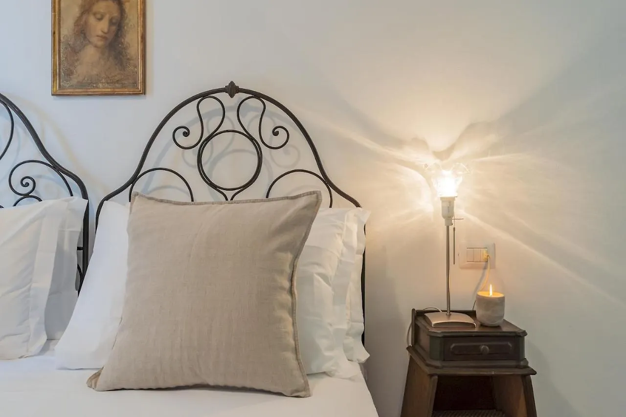 Apartment Villetta Abbazia Acqua Dolce -With Stunning Terrace By Rent All Como Lenno
